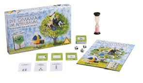 Die Omama im Apfelbaum